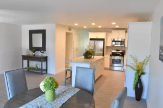 Photo #3: 6124210 Listing