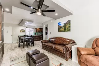 Photo #3: 6124226 Listing 