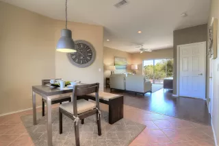 Photo #2: 6124402 Listing 