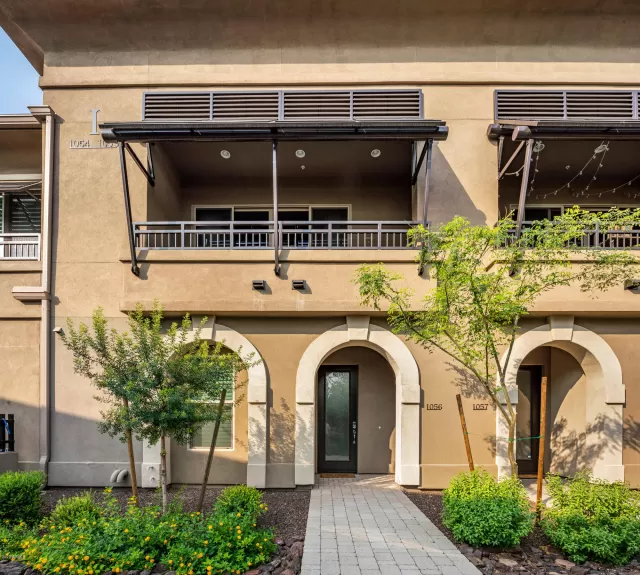 MLS: 6124436 Condo For Sale