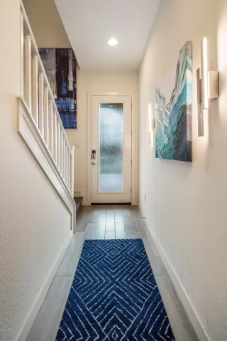 Photo #1: 6124436 Listing