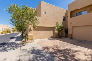 Photo #4: 6124439 Listing