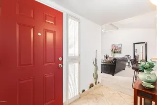 Photo #6: 6124490 Listing