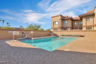 Photo #3: 6124570 Listing 