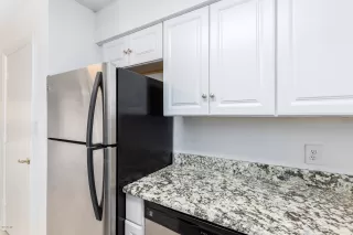 Photo #5: 6124570 Listing 