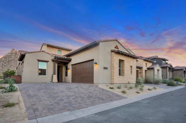 MLS: 6124627 Condo For Sale