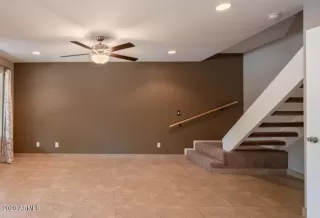 Photo #2: 6125163 Listing