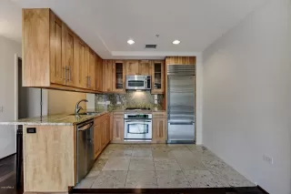 Photo #3: 6125273 Listing