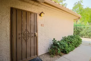 Photo #2: 6125432 Listing 