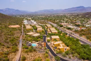 Photo #1: 6125557 Listing 