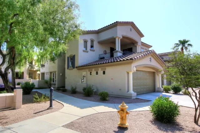 MLS: 6125578 Condo For Sale