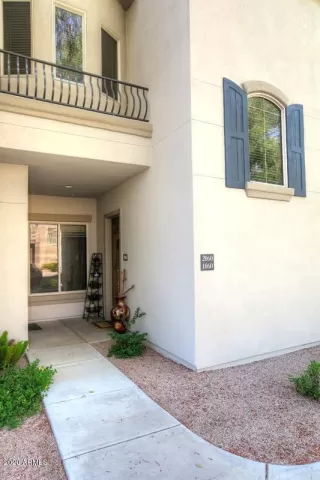 Photo #4: 6125578 Listing