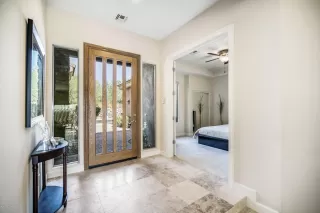 Photo #3: 6125589 Listing