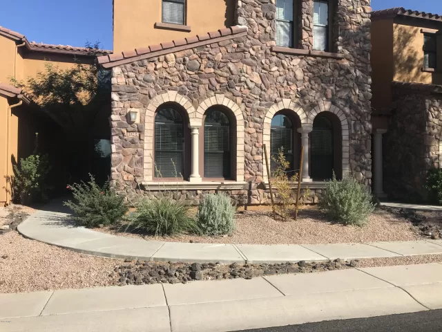 MLS: 6125647 Condo For Sale