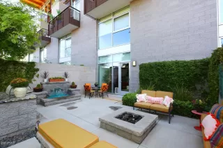 Photo #2: 6125732 Listing