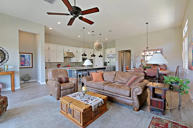 MLS: 6125778 Condo For Sale