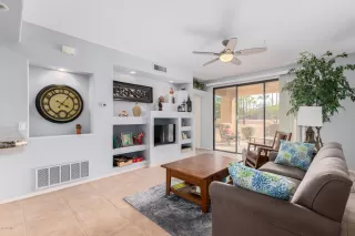 Photo #2: 6125869 Listing 