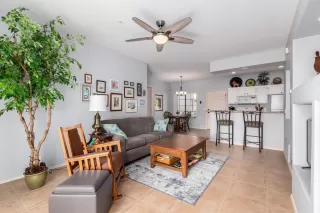 Photo #4: 6125869 Listing 