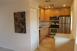 Photo #4: 6126110 Listing 