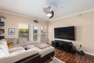 Photo #1: 6126226 Listing 