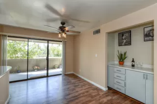 Photo #2: 6126252 Listing 