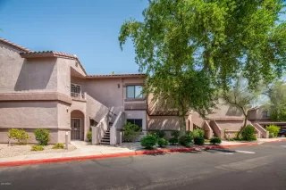 Photo #2: 6126277 Listing 