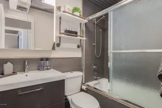 Photo #6: 6126446 Listing 