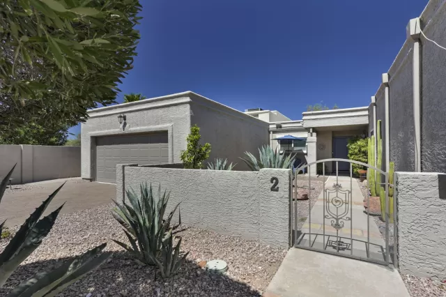 MLS: 6126481 Condo For Sale