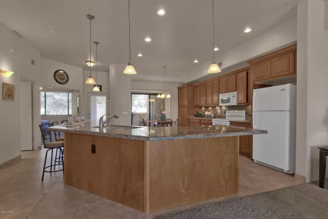MLS: 6126843 Condo For Sale