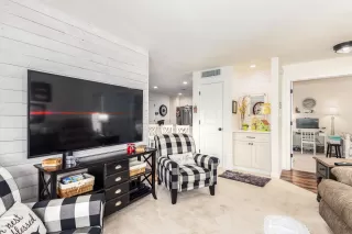 Photo #6: 6127014 Listing 