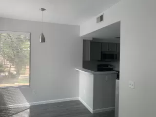 Photo #4: 6127144 Listing