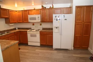 Photo #2: 6127251 Listing