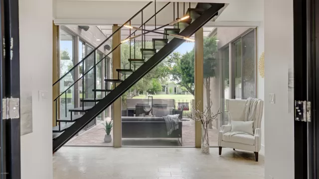 MLS: 6127264 Condo For Sale