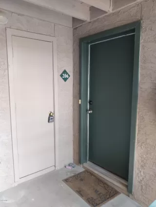 Photo #2: 6127350 Listing 