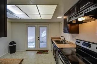 Photo #2: 6127386 Listing 