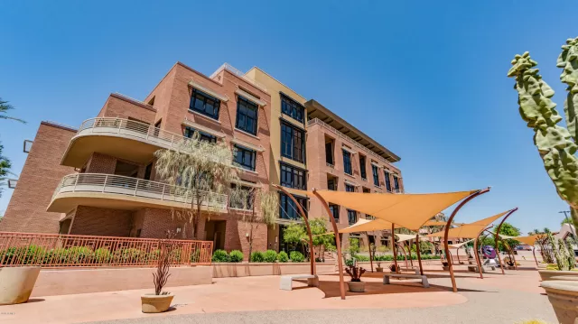 MLS: 6127715 Condo For Sale