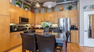 Photo #5: 6127715 Listing