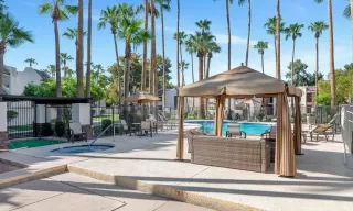 Photo #5: 6127755 Listing 