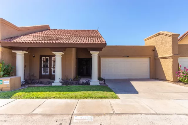 MLS: 6127772 Condo For Sale