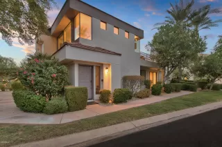 Photo #2: 6127877 Listing