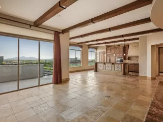 Photo #5: 6128021 Listing