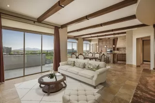 Photo #6: 6128021 Listing