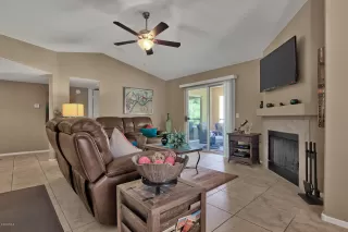 Photo #6: 6128075 Listing 