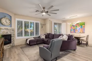 Photo #2: 6128102 Listing 