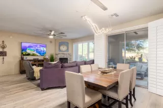 Photo #5: 6128102 Listing 