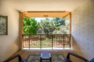 Photo #4: 6128141 Listing
