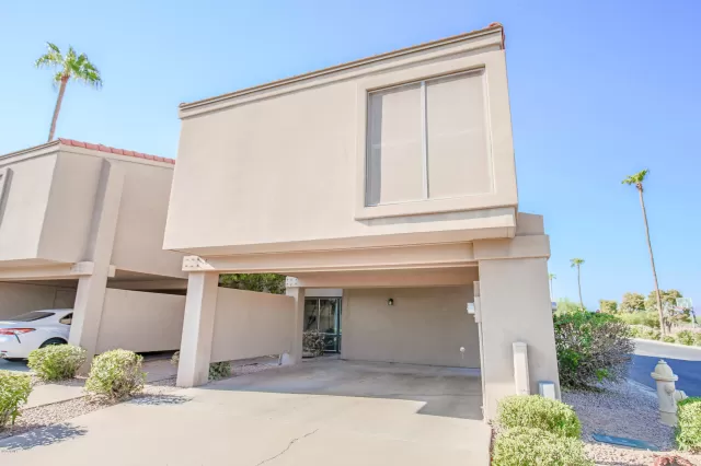 MLS: 6128333 Condo For Sale