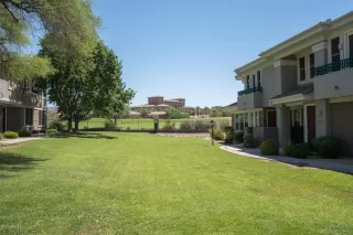 Photo #2: 6128386 Listing 