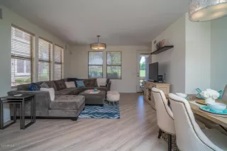 Photo #5: 6128386 Listing 