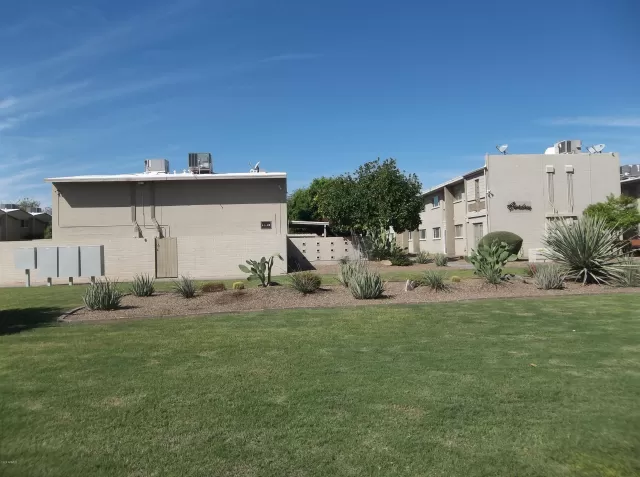 MLS: 6128551 Condo For Sale